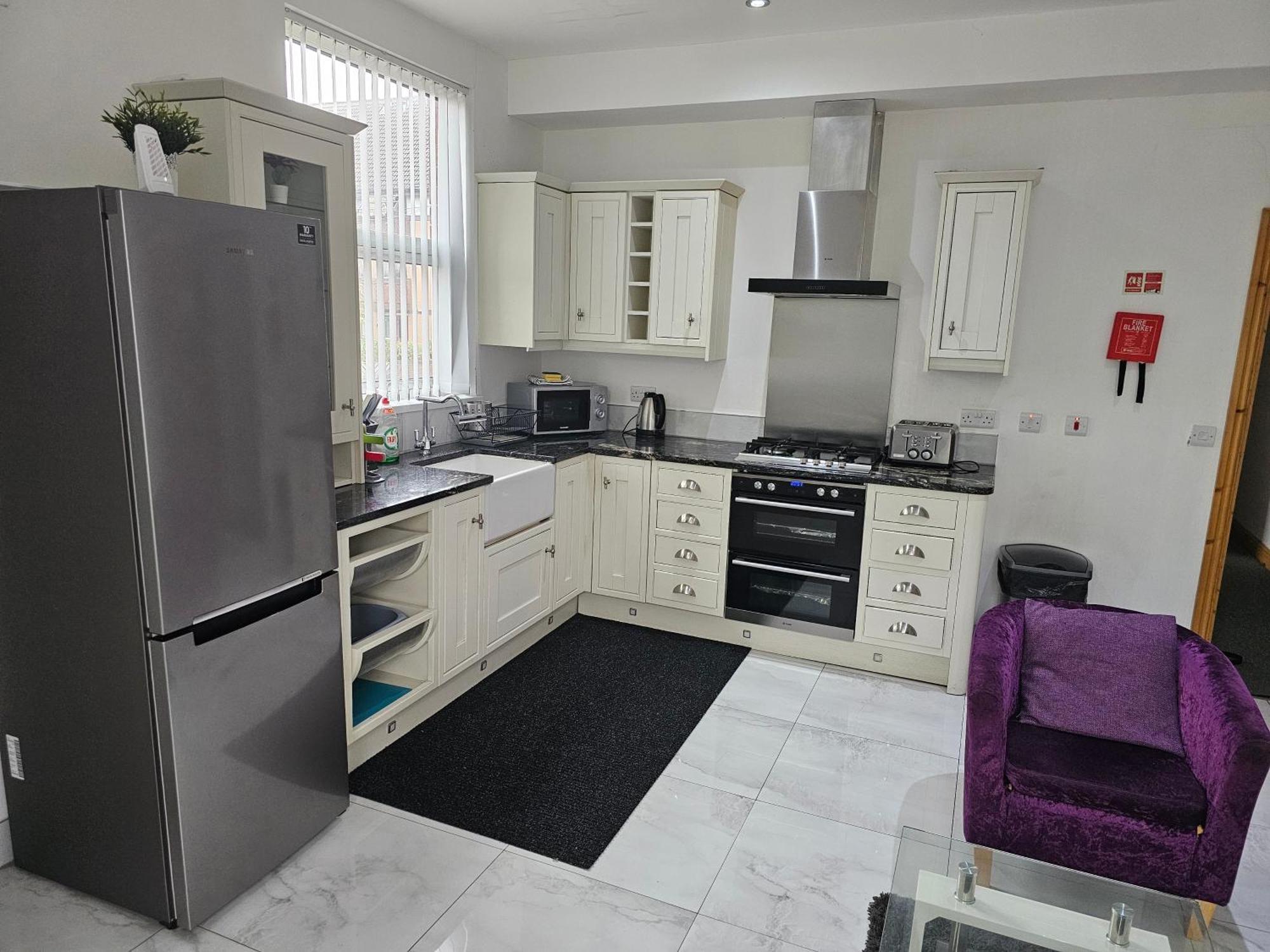 Homebird Property - Conway House Leeds  Extérieur photo