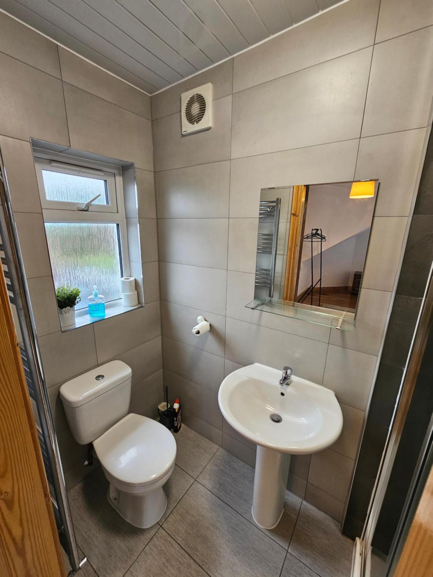 Homebird Property - Conway House Leeds  Extérieur photo